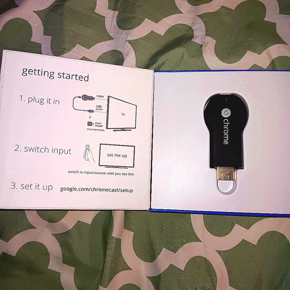Chromecast 1st generation - Picture 3 of 5